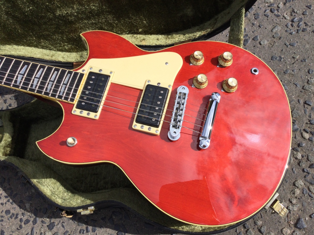 Yamaha SG-800 (Red, 1979) | My Pile of Guitars & Basses